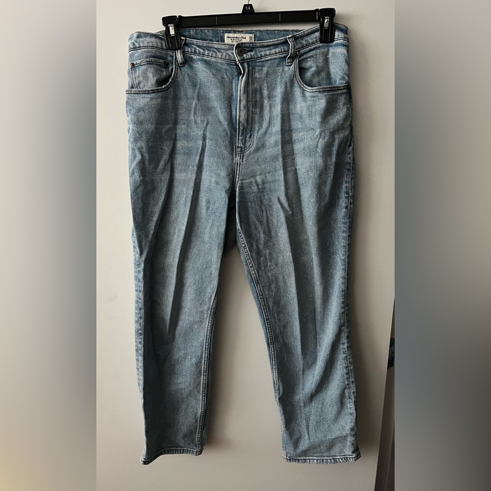Abercrombie & Fitch the ankle straight ultra high rise jean